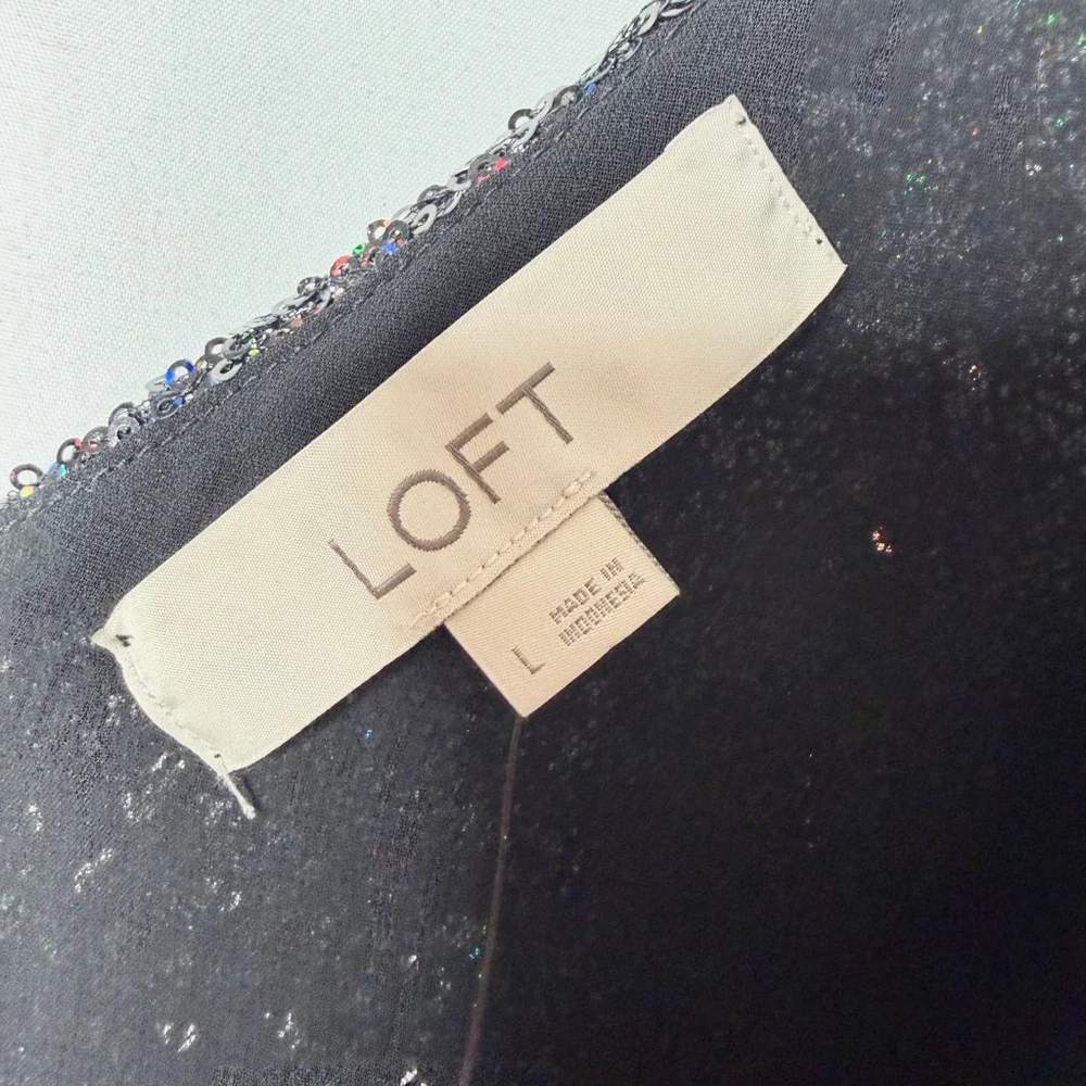 NEW with tags Women's LOFT Black Sequin V-Neck Tank Top Size L - Picture 3 of 5